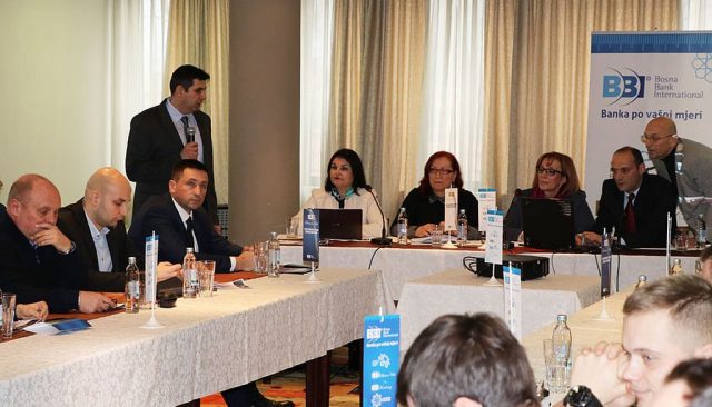 Okrugli-sto-Zenica1