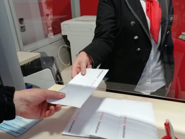 unicredit i pomozi.ba podjela maski (1)