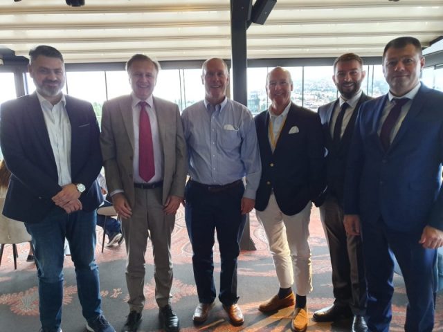 Bukvic i kongresmeni 2