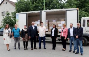 BBI banka u saradnji s partnerima donirala 1.200 paketa hrane porodicama širom BiH