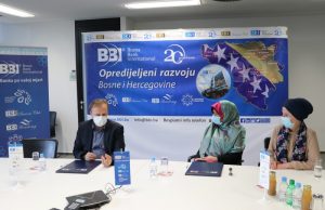 Učenici Ekonomske škole u okviru programa “BBI liderstva i izvrsnosti” na praksi u BBI banci
