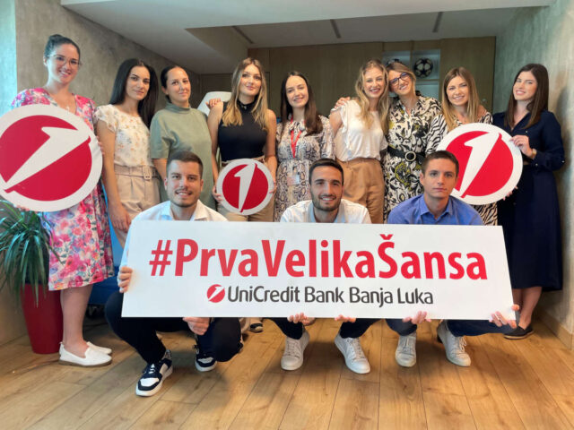 Naslovna fotografija_učesnici programa Prva velika šansa